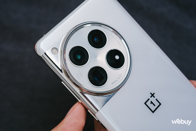 Trên tay điện thoại "OPPO" nhưng lại không phải "OPPO"- Ảnh 7.