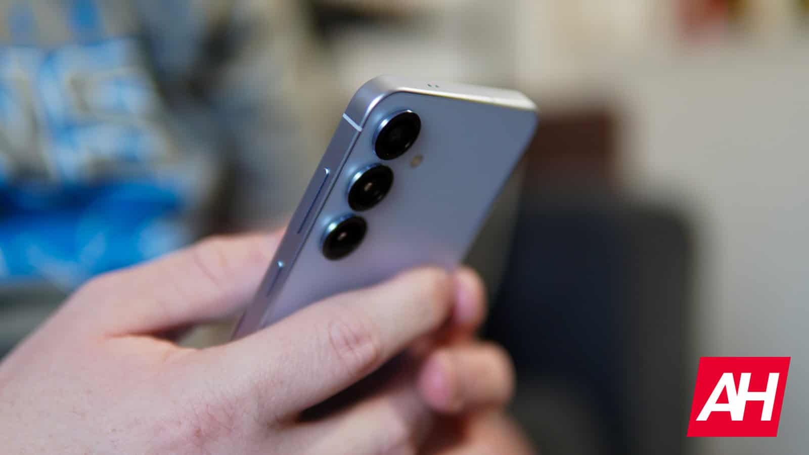 Samsung tặng miễn phí một năm Perplexity Pro cho người dùng Galaxy- Ảnh 1.